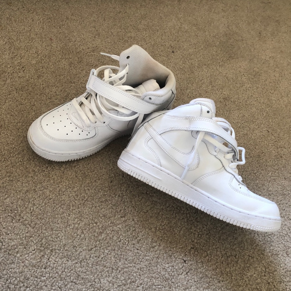 Nike Air Force Mids